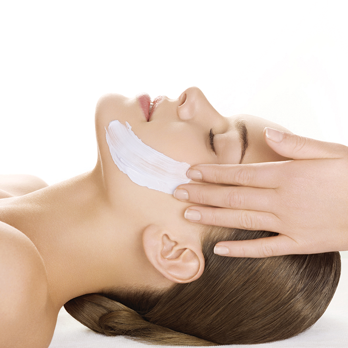soin-visage-manuel-carita-le-klube-dijon